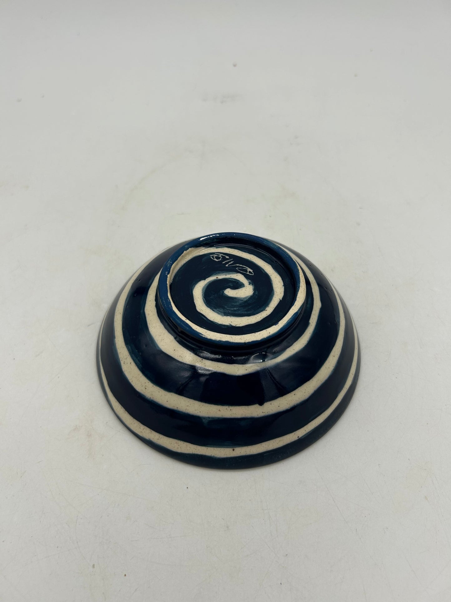 Spiral Cat Small Bowl